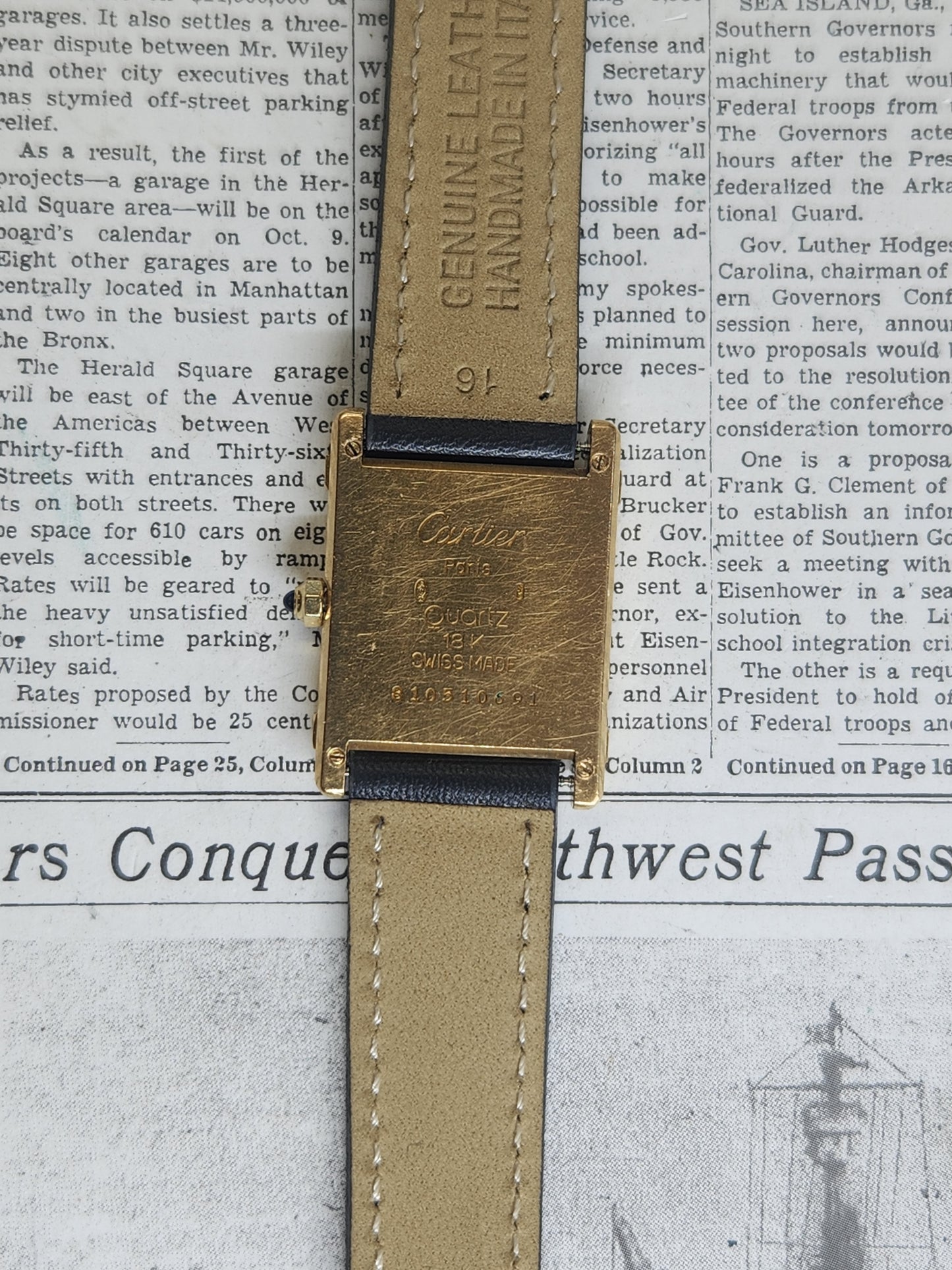 Cartier 18kt Chinese Tank