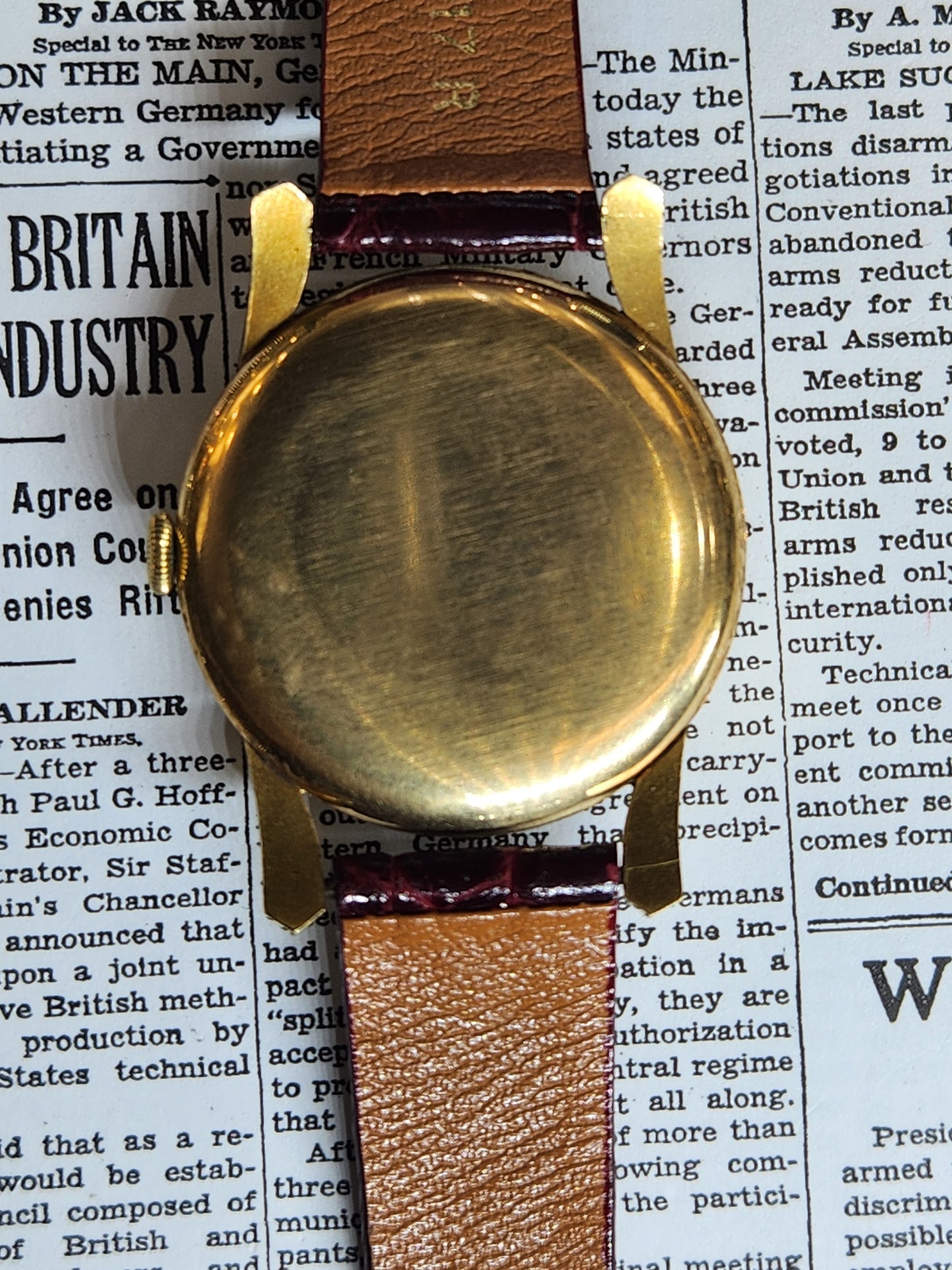IWC Shaffhausen 18kt Fancy lugs