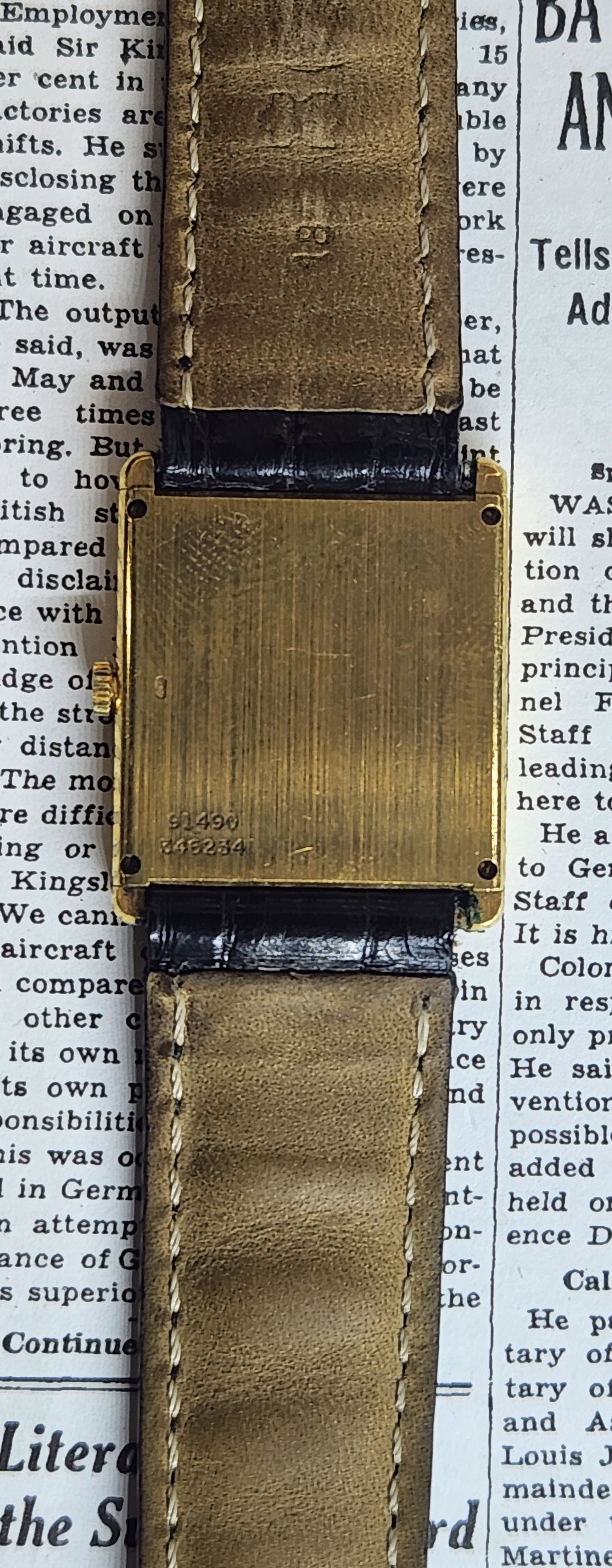 Piaget 91490 18kt TANK from the 1980s