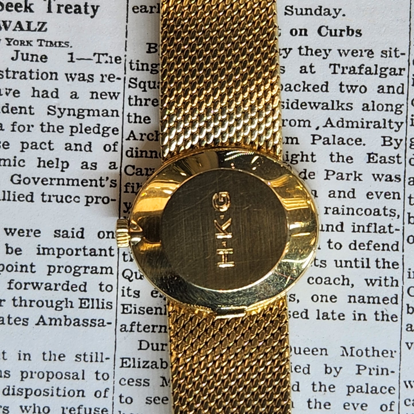 Patek philippe 3349 / 1 Golden Ellipse with its Original Box