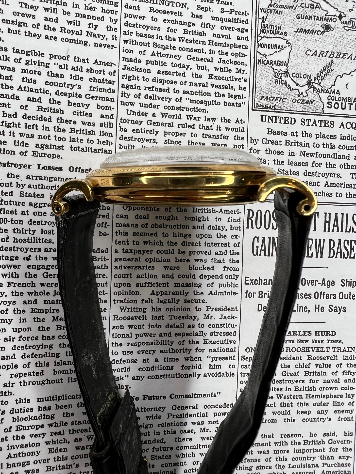 Patek Philippe Calatrava Ref. 1491 18K Gold Scroll Lugs 1945 Manufacture