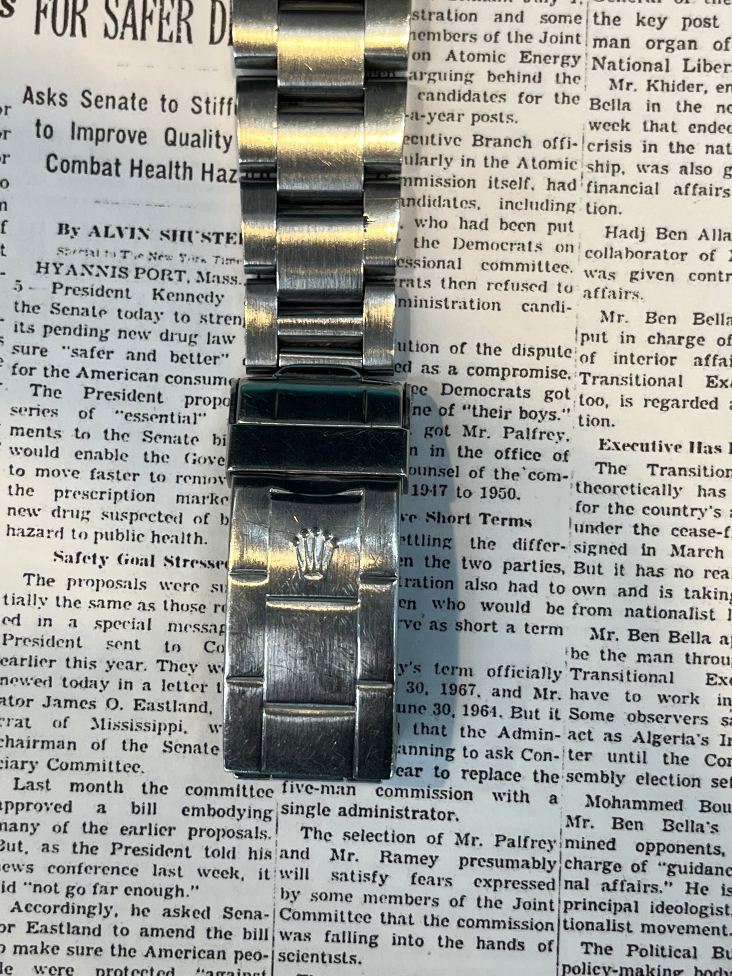 Vintage Rolex Red Submariner 1680