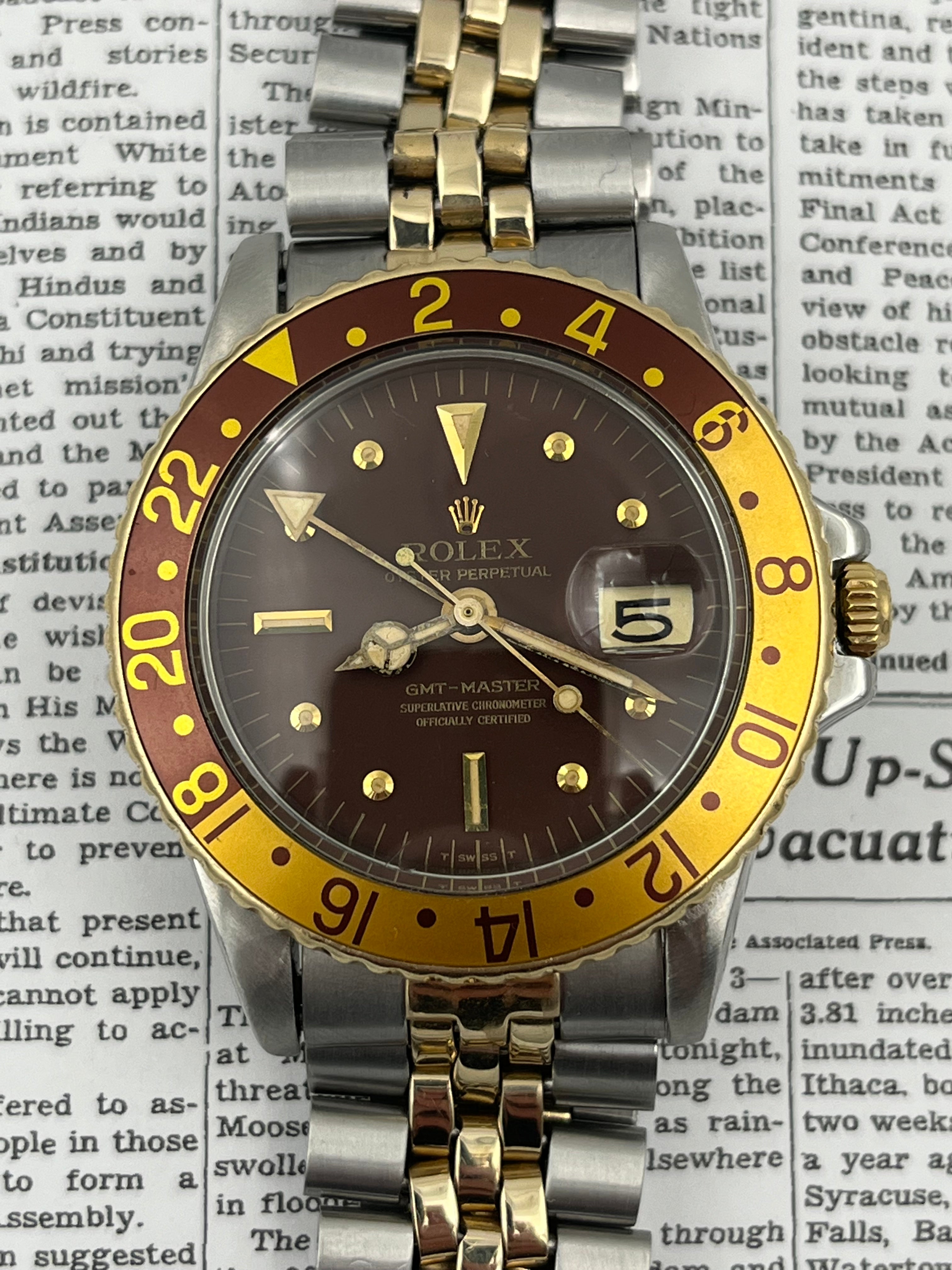 Rolex Gmt Master 1675 Root Beer Ref. 1675 Manhattan Watch Company