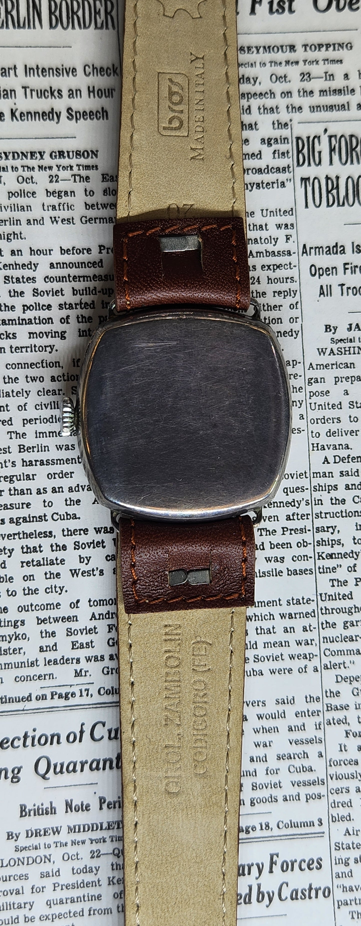 Longines Wire lug Porcelain dial silver case from 1917