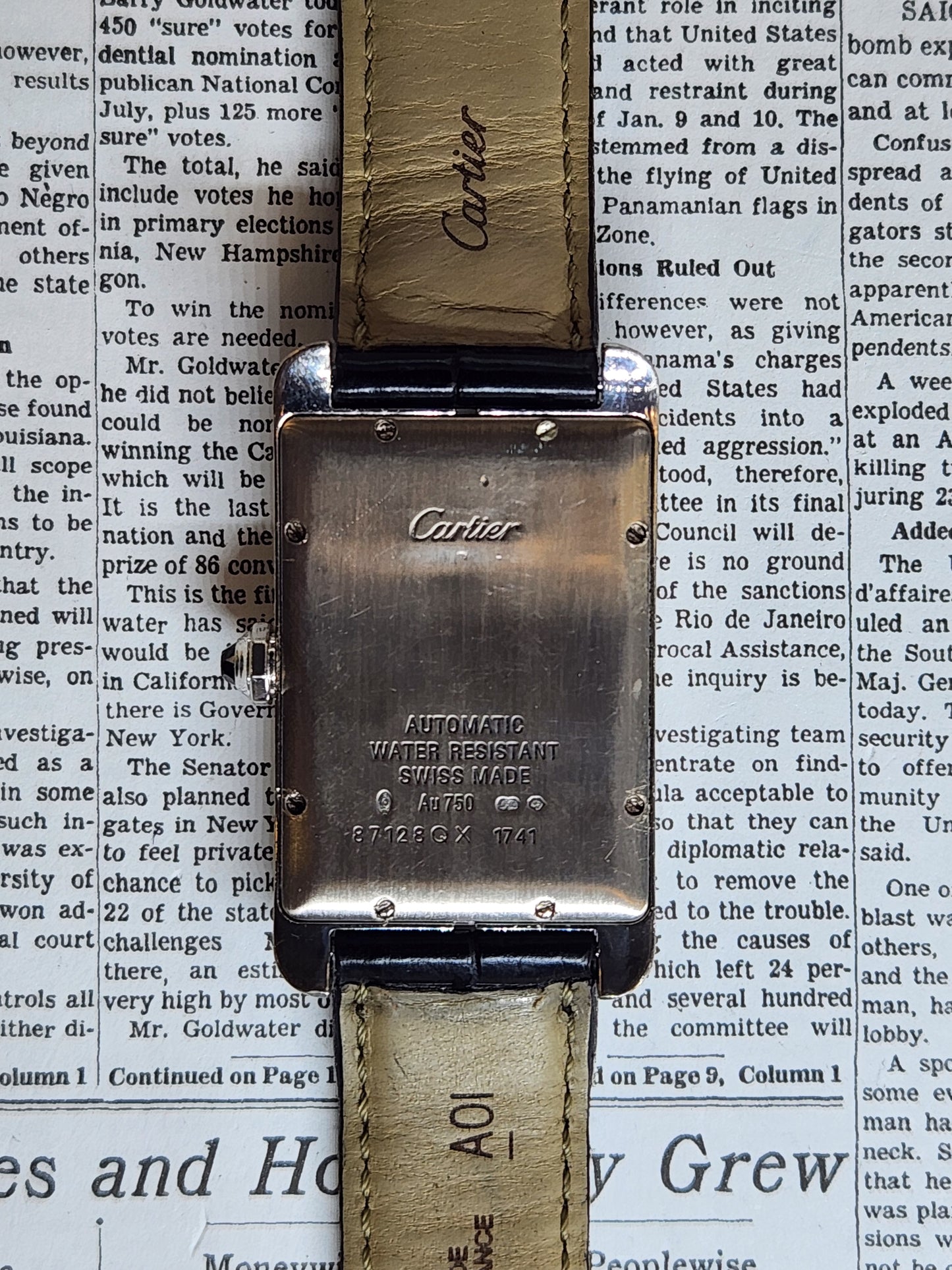 Cartier Tank Americane 1741 18kt White Gold.