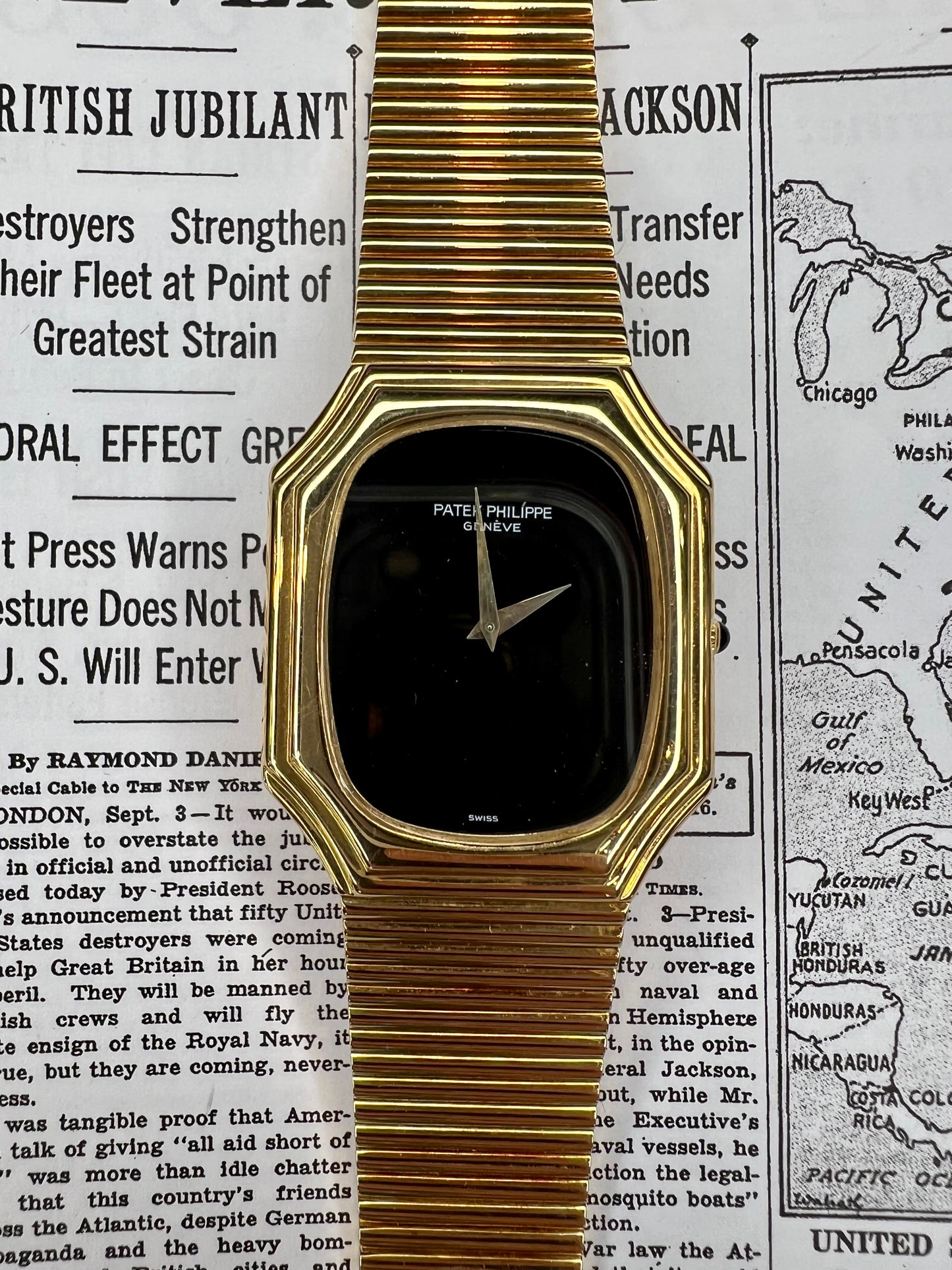 Patek Philippe Black Onyx 3729/1 18K Yellow Gold Watch