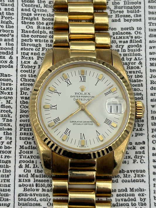 Rolex 18k Midsize Datejust